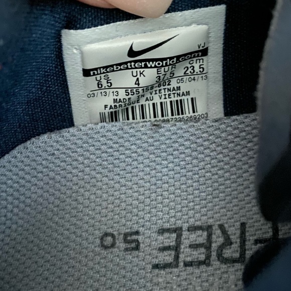 Nike Free, purple with leopard laces, size 6.5 - Picture 4 of 4